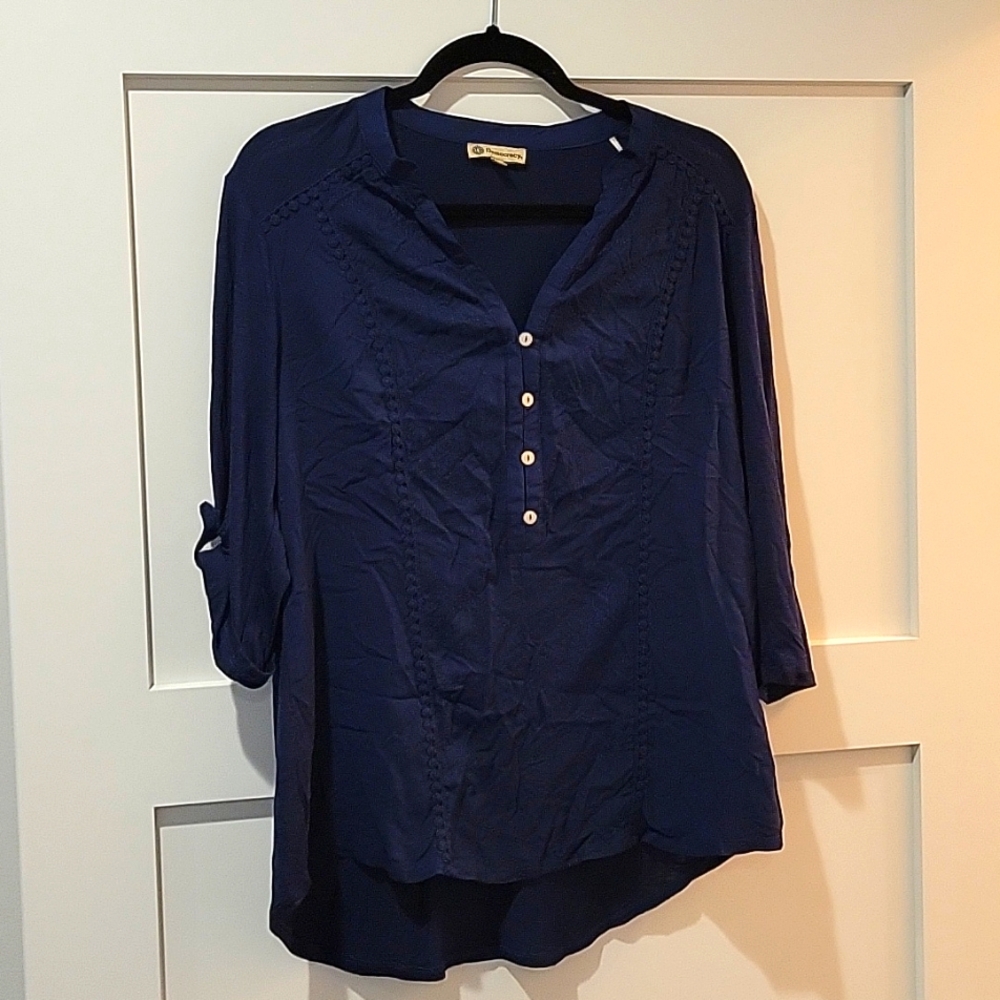 Democracy top L NWOT
